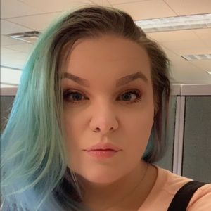 Meet your Posher, Tosha